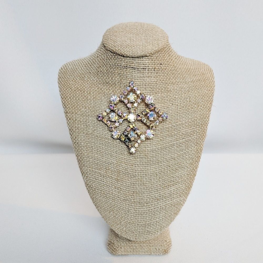 Vintage Amsel Glamorous Rhinestone Brooch
